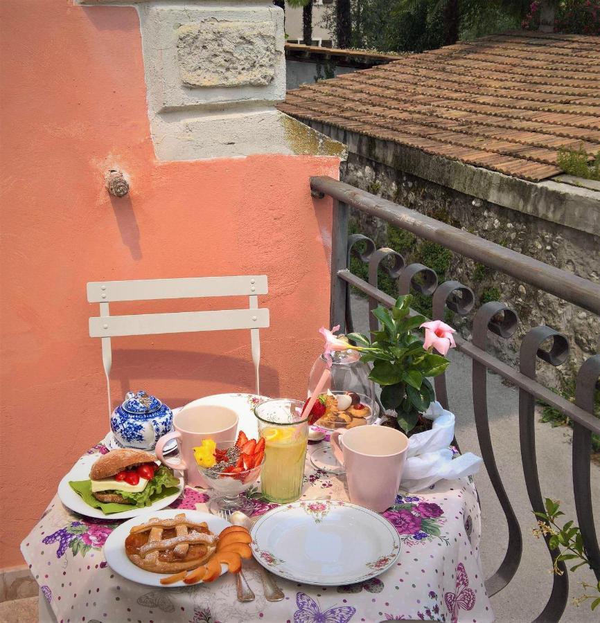 B&B Zenzero E Limone ริวาเดลการ์ดา ภายนอก รูปภาพ
